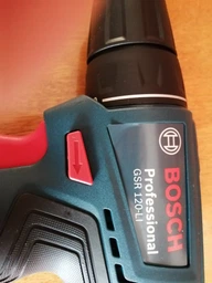 Шуруповерт акумуляторний GSR 120-LI + Набір біт Bosch 06019G8002 фото від покупців 7