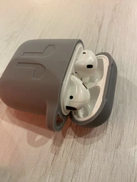 Чехол 2Е для Apple AirPods Pure Color Silicone Imprint 1.5 мм Fuchsia (2E-AIR-PODS-IBSI-1.5-FK) фото от покупателей 6