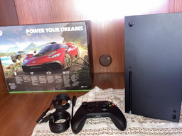 Ігрова консоль Microsoft Xbox Series X 1TB (RRT-00010) фото від покупців 5