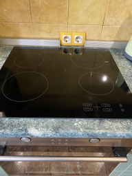 Варильна поверхня електрична SAMSUNG NZ64T3506AK/WT