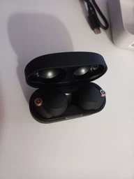 Навушники Sony wf-1000xm4 Black (wf1000xm4b.ce7)