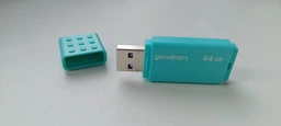 Флеш память USB Goodram UME3 Care 16GB USB 3.2 Gen1 Green (UME3-0160CRR11) фото от покупателей 7