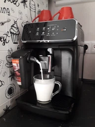 Кофемашина PHILIPS Series 2200 EP2223/40 фото от покупателей 3