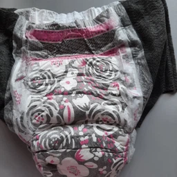 Подгузники-трусики Huggies DryNites для девочек 8-13 лет 9 шт. (5029053527604) фото от покупателей 4