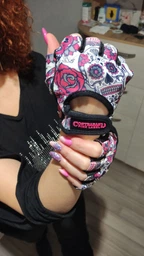 Жіночі рукавички для фітнесу Contraband Pink Label 5237 Sugar Skull Gloves (Рожевий S) фото від покупців 7