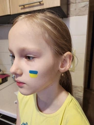 Аквагрим синій та жовтий 30 г. Яскравий грим для обличчя та тіла синьо-жовтого кольору фото від покупців 1