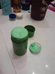 Очищаюча маска-стик проти чорних крапок та акне Green tea face mask stick фото від покупців 1