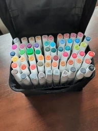Маркери двосторонні Touch Multicolor 60 кольорів та Альбом на спіралі А5 на 50 аркушів Професійний набір для малювання фото від покупців 1