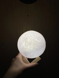 Нічник настільний LED RGB 3D Moon 12 см з пультом та акумулятором фото від покупців 3