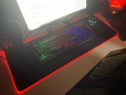 Игровая поверхность с подсветкой INTEKO 300х800х4мм RGB черный фото от покупателей 12