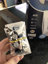 Набор оригинальных мешков S-bag 12шт+4 ароматизатора для пылесоса Philips Electrolux E201SMCC (9001690834) фото от покупателей 6
