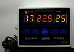 Терморегулятор W88 (W1411) на 220 В регулятор контролер термостат температури для інкубатора, теплиці -19 до +99 10A (676785996) Чорний фото від покупців 2