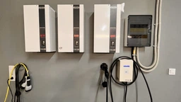 Зарядна станція OnCharger™ 11 кВт 3x16A Type 2 NFC WIFI Cloud App EQC i-pace e-tron (OC3P-16A-Type2) фото від покупців 1