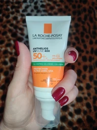 Гель-крем La Roche-Posay Anthelios UVA 400 Oil Control с матирующим эффектом для жирной чувствительной кожи лица очень высокий уровень защиты от UVB и от очень длинных UVA лучей SPF 50+ 50 мл (3337875546430) фото от покупателей 14