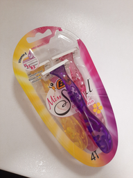 Набір бритв без змінних картриджів BIC Miss Soleil colour collection 4 шт (3086123303843)