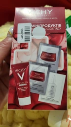 Солнцезащитный матирующий крем 3-в-1 Vichy Capital Soleil для жирной, проблемной кожи лица SPF 50+ 50 мл (3337875695176) фото от покупателей 1