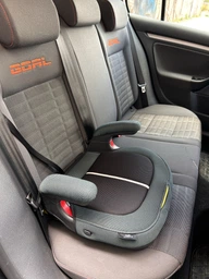 Автокресло бустер Peg-Perego Viaggio 2-3 Shuttle Crystal Black Черное с серым (IMVS000035DP53DX13) (8005475372586) фото от покупателей 4