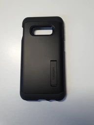 Чохол протиударний із підставкою Spigen Tough Armor 609CS25842 для Samsung Galaxy S10e (5.8") Black фото від покупців 1