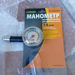 Автомобильный манометр Lavita LA PM1006