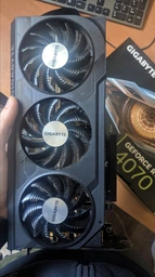 GIGABYTE GeForce RTX 4070 WINDFORCE OC 12G (GV-N4070WF3OC-12GD)