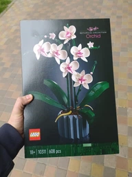 Конструктор рослинного декору LEGO Орхідея 608 деталей (10311) фото від покупців 2