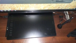 Графічний планшет Huion H1161 + рукавичка фото від покупців 1