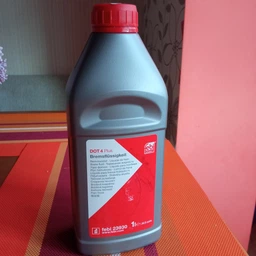 Тормозная жидкость FEBI DOT4+ 1 л (23930)