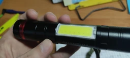 Фонарь ручной аккумуляторный Quantum Assistant QM-FL1030 3W LED+COB с USB с функцией Power Bank Черный (3302261052147) фото от покупателей 3