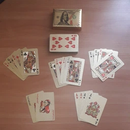Золоті гральні карти Poker Gold водонепроникні пластикові 54 карти з джокерами