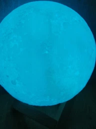 Настольный светильник Луна Moon Night Light 15 см с пультом 16 цветов / детский ночник фото от покупателей 3