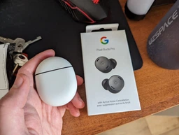Навушники TWS Google Pixel Buds Pro Coral (GA03202) фото від покупців 1