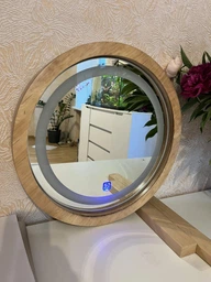 Зеркало Bianco (500 х 500) с LED-подсветкой и сенсорной кнопкой деревянное фото от покупателей 2