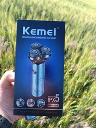 Чоловіча акумуляторна електробритва Kemei KM-507 для вологого і сухого гоління з трьома плаваючими головками фото від покупців 5