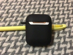 Силіконовий чохол для навушників Apple AirPods 1/2 Чорний Тризуб в квітах