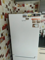 Двухкамерный холодильник Indesit LI6 S1E W фото от покупателей 13