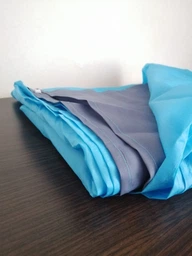 Пляжне покривало водонепроникне нейлонове Beach Towel 200х140 см Голубе