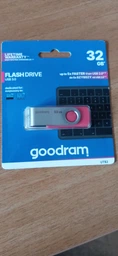 Флеш накопитель USB 16Gb Goodram UTS3, Black, USB 3.2 Gen 1 (UTS3-0160K0R11)
