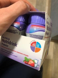 Дитяча суміш Nutricia Nutridrink Protein Strawberry 4 шт х 125 мл (8716900565380) фото від покупців 5