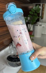 Портативный блендер для смузи ENJOY BLEND голубой фото от покупателей 3