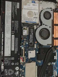 Накопичувач SSD 250GB Samsung 980 M.2 PCIe 3.0 x4 NVMe V-NAND MLC (MZ-V8V250BW) фото від покупців 1