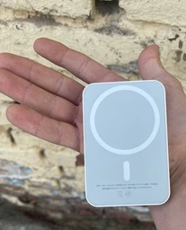 Зовнішній акумулятор MagSafe Battery Pack для iPhone 12, 13, 14, бездротовий павербанк для Айфона 5000 мА·год фото від покупців 10