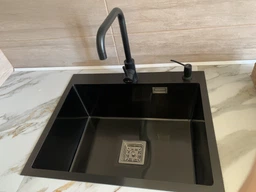 Мойка из нержавеющей стали AQUAMILL 6050 с PVD покрытием черная + смеситель + дозатор + решетка фото от покупателей 15