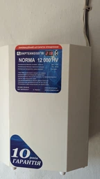 Стабилизатор напряжения Укртехнология Norma НСН-12000 HV фото от покупателей 4