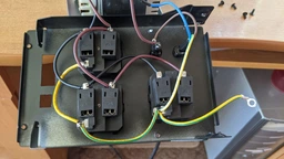 ДБЖ LogicPower LPM-UL1100VA (770Вт) лінійно-інтерактивний фото від покупців 4