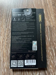 Захисне скло Remax для iPhone SE 2020 Black фото від покупців 6