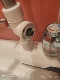 Проточный водонагреватель Delimano с LCD экраном и душем Боковое Подключение Белый фото от покупателей 4