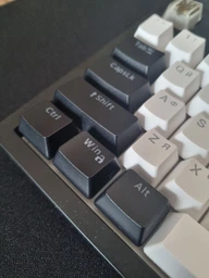 Набор кейкапов Hator First Ukrainian PBT keycaps UKR/ENG/rU White (HTS-136) фото от покупателей 3