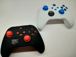 Силіконовий чохол Honson для джойстика Xbox Series X/S білий фото від покупців 11
