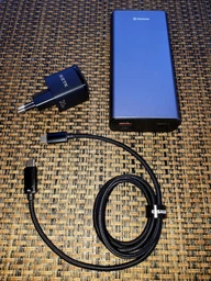 Зарядний пристрій RZTK Charger PD 20W Type-C Black фото від покупців 15
