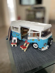 Конструктор LEGO ICONS Фургон Volkswagen T2 Camper 2207 деталей (10279) фото от покупателей 7